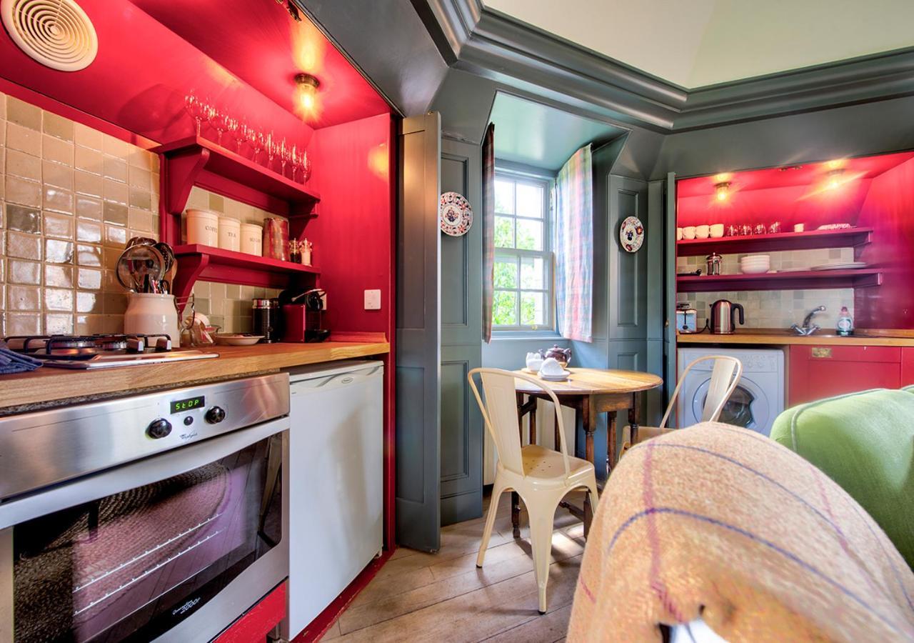 Rock House - Photographer'S Studio - Historic Gem In The Heart Of The City Edinburgh Exterior photo